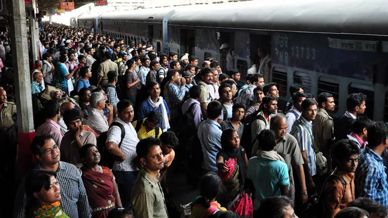 Special Trains: సంక్రాంతి.. కోచ్‌ల పెంపు, ఆపై ప్రత్యేకంగా రైళ్లు!