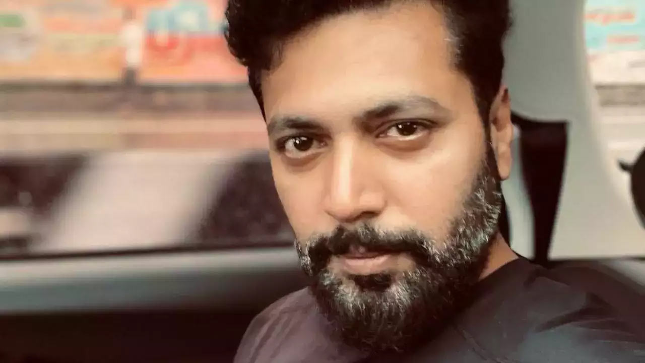 Jayam Ravi : ఆమెను మధ్యలో లాగకండి… సింగర్ తో ఎఫైర్ పై ఫస్ట్ టైం స్పందించిన జయం రవి