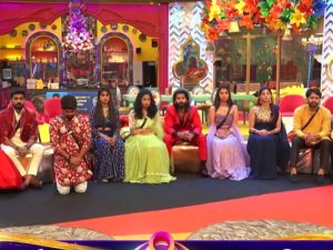 Bigg Boss 8 Telugu : అభయ్ కు షాక్ ఇచ్చిన నాగ్.. వైల్డ్ కార్డు ఎంట్రీ ఈరోజేనా?