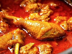 Country Chicken Curry: విలేజ్ స్టైల్లో నాటుకోడి కర్రీ వండారంటే రుచి మామూలుగా ఉండదు, ట్రై చేయండి