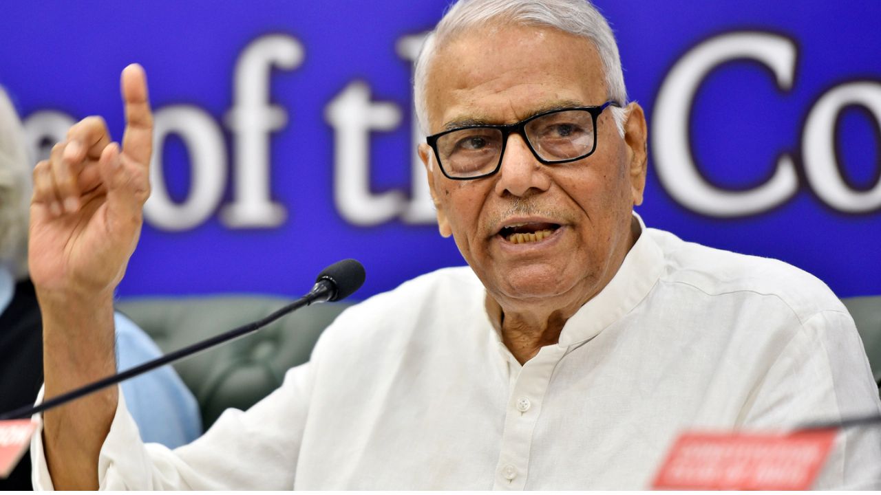 yashwant Sinha: వాజ్ పేయి సిద్ధాంతాలతో.. పార్టీ పేరు ప్రకటించిన యశ్వంత్ సిన్హా