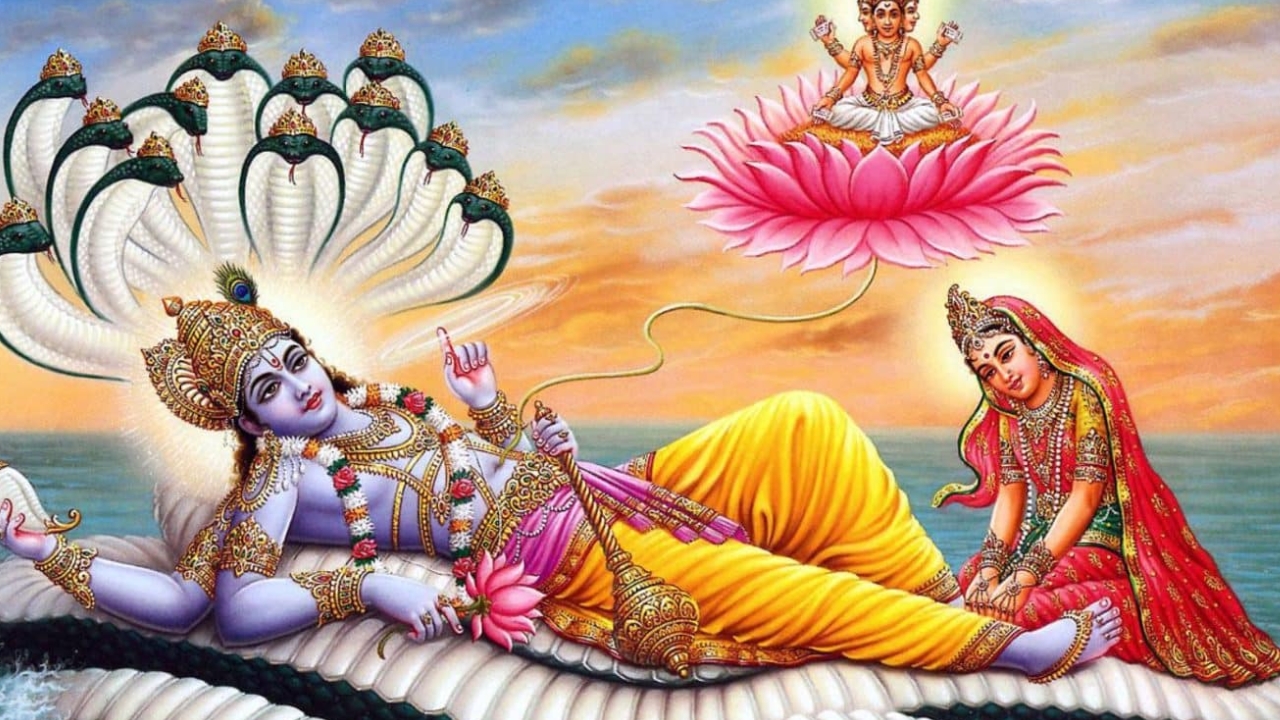 Lord Vishnu Pooja: మీ ఇంట్లో సిరి, సంపదలు పెరగడం కోసం విష్ణువును ఇలా పూజించండి