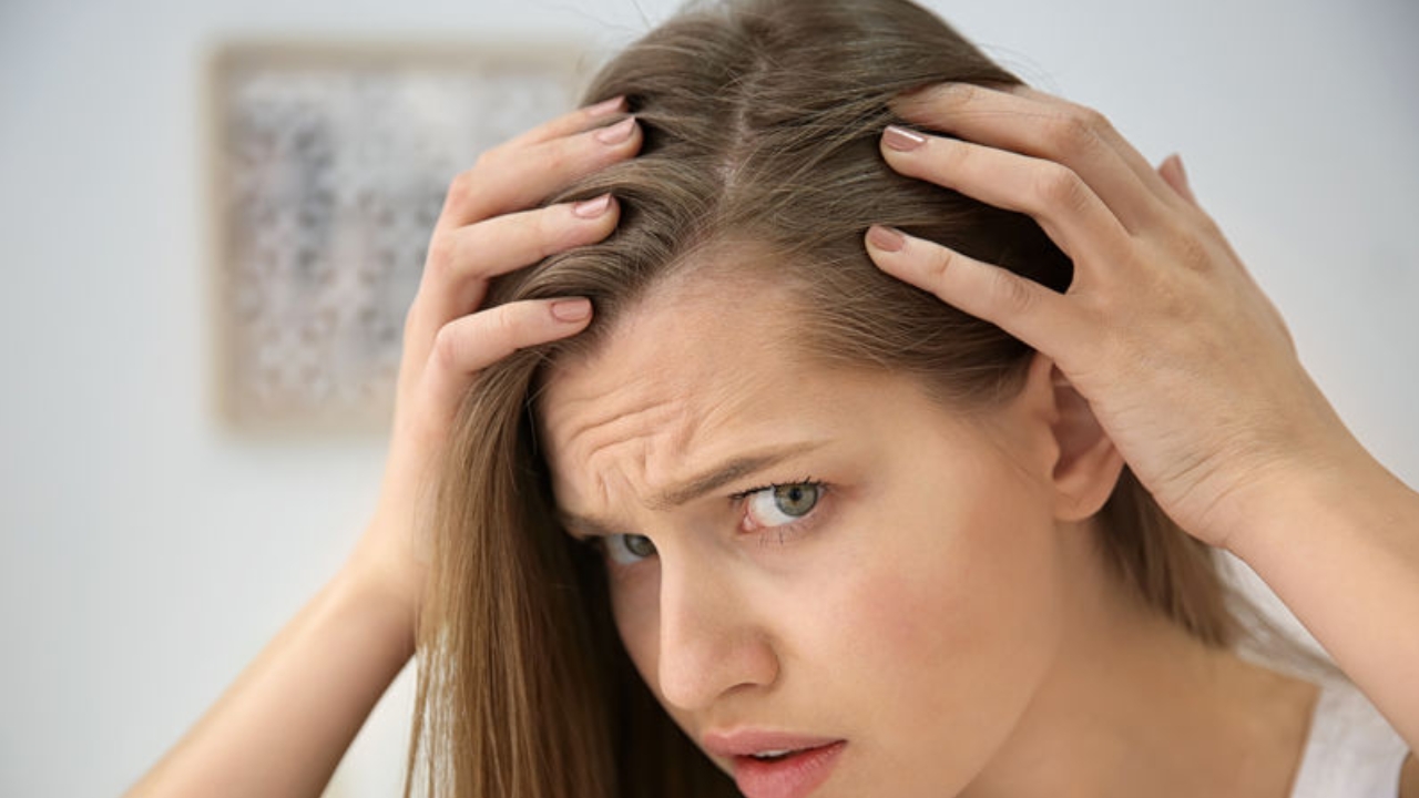 Hair Care Tips: జుట్టు సమస్యలన్నింటికీ చెక్ పెట్టండిలా !