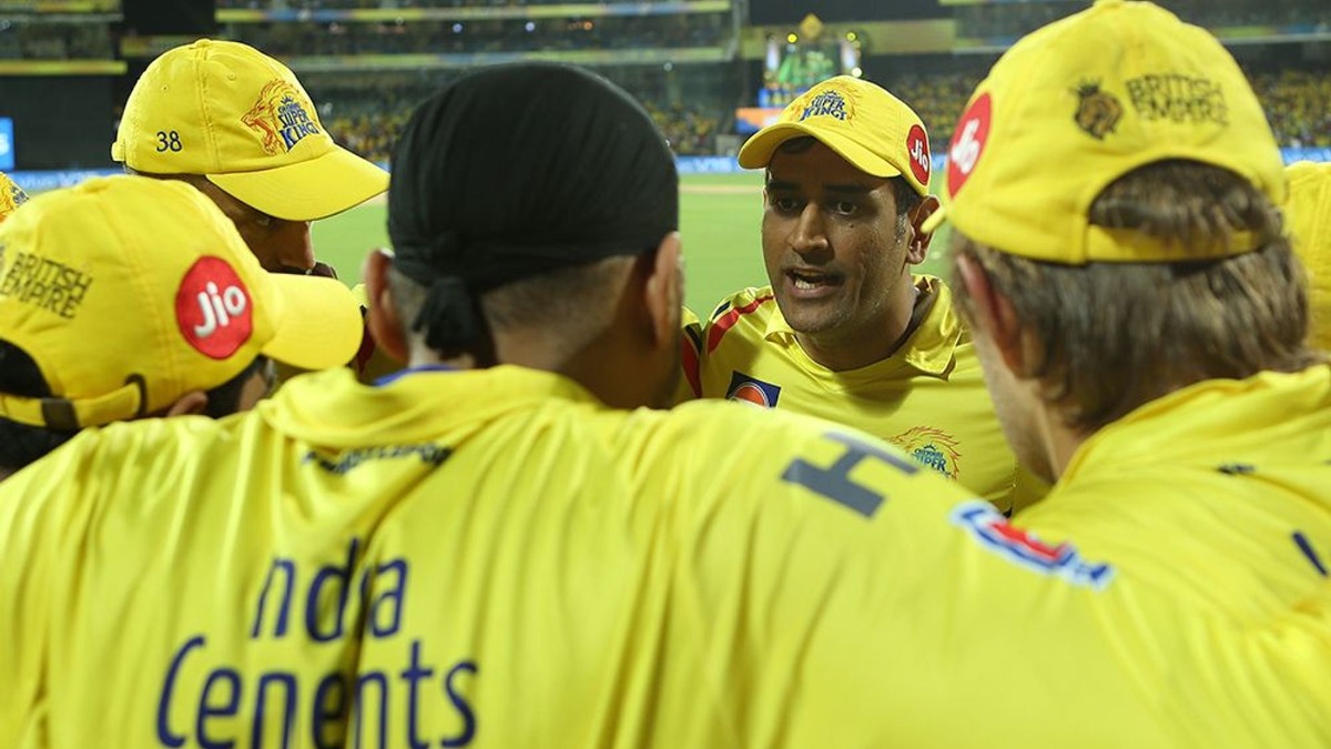 IPL 2025: CSK జట్టులో కల్లోలం…సీక్రెట్‌ గా జారుకుంటున్న ప్లేయర్లు ?