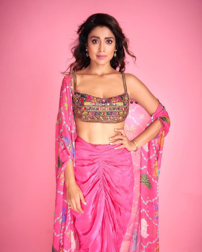 Shriya saran (credit/instagram)