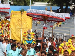 Tirumala: శ్రీవారి బ్రహ్మోత్సవాలలో పాల్గొంటున్నారా.. టీటీడీ కీలక ప్రకటన మీకోసమే..