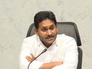 TDP vs YCP: మాజీ సీఎం వైఎస్ జగన్ కు విషెస్ చెప్పిన టీడీపీ.. అయితే కాస్త వెరైటీగా..!