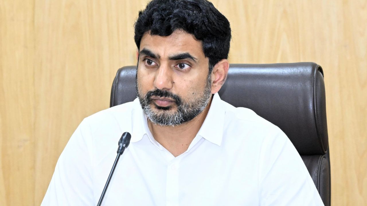 Nara Lokesh: ఫేక్ కి ఫ్యాక్ట్ కి తేడా తెలియని ఎంపీ గారూ.. తప్పుడు ప్రచారం మానుకోండి.. స్వీట్ వార్నింగ్ ఇచ్చిన లోకేష్