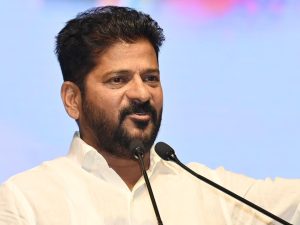 CM Revanth Reddy: కుటుంబ సభ్యులకు పదవులు ఇచ్చుకున్నారు.. పిల్లలకు ఉద్యోగాలు మరిచారు: సీఎం రేవంత్