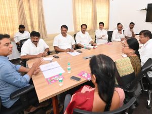 BRS MLAs meeting: కేటీఆర్ సమావేశానికి వారిద్దరూ డుమ్మా! బీఆర్ఎస్ శ్రేణుల్లో సందేహాలు, హ్యాండిస్తారా?