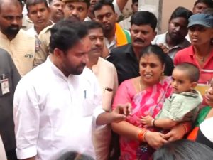 Kishan Reddy: అప్పుడు ఆయన బెదిరించాడు.. ఇప్పుడు ఈయన బెదిరిస్తున్నాడు: కేంద్ర మంత్రి కిషన్ రెడ్డి