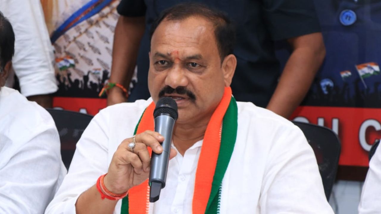 TPCC Chief: కేటీఆర్.. నువ్వు సోయి ఉండి మాట్లాడుతున్నావా? : మహేష్ కుమార్ గౌడ్