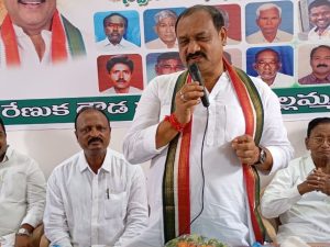 Mahesh Goud: పక్కా వ్యూహంతోనే లోకల్ ఫైట్ బరిలోకి: మహేష్ కుమార్ గౌడ్