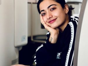 Rashmika Mandanna: ప్రేమతో మీ రష్మిక.. ఫ్యాన్స్ కోసం కన్నడ బ్యూటీ స్పెషల్ పోస్ట్