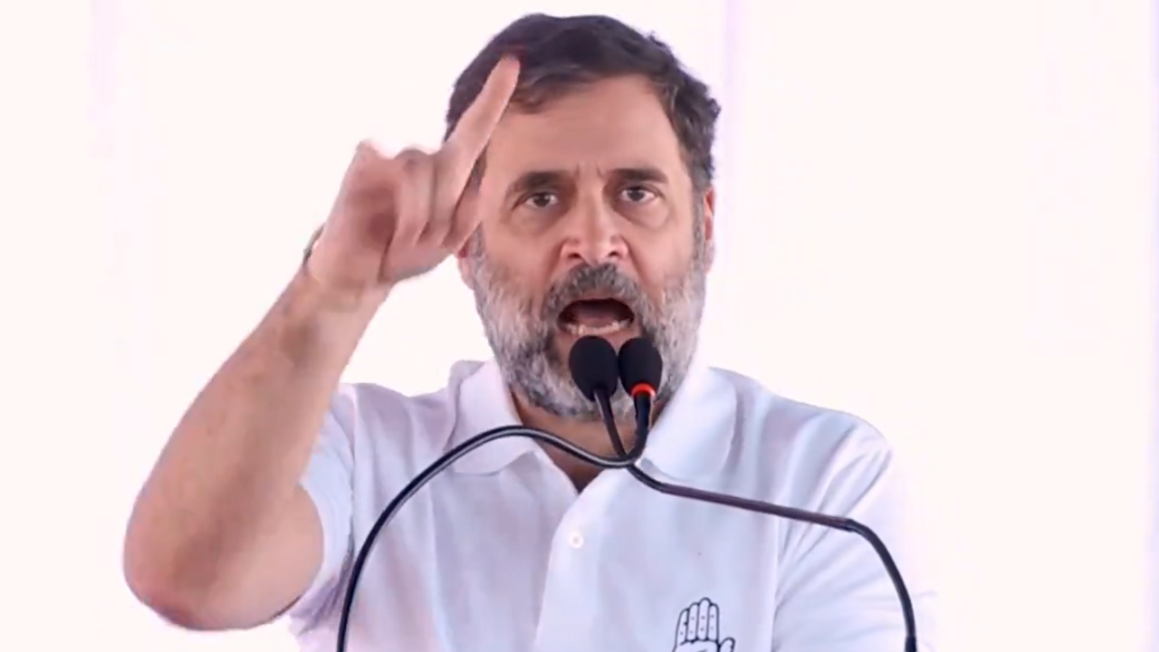 RAHUL GANDHI : ఆదివాసీ, వనవాసీలకు తేడా చెప్పేసిన రాహుల్ గాంధీ… ఝార్ఖండ్ ఎన్నికల ప్రచారంలో బీజేపీపై మండిపాటు