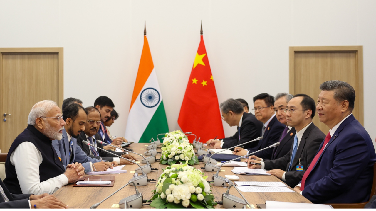 INDIA CHINA BILATERAL TALKS : ఐదేళ్ల తర్వాత తొలిసారిగా భారత్ చైనా మధ్య ద్వైపాక్షిక చర్చలు, మోదీ జిన్‌పింగ్‌లు ఏం మాట్లాడారో తెలుసా ?