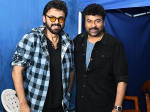 Chiranjeevi- Venkatesh: ఎక్స్ కాప్ తో విశ్వంభర.. పిక్ ఆఫ్ ది డే అంటే ఇదేరా