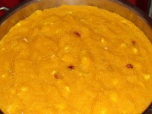 Aloo Halwa: ఓసారి ఆలూ హల్వా చేసి చూడండి, రెసిపీ అదిరిపోతుంది.. ప్రసాదంగా కూడా వాడొచ్చు