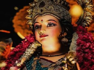 Navaratri 2024: నవరాత్రుల్లో ఉపవాసం ఎందుకు ఉండాలి ? దీని వెనక ఉన్న శాస్త్రీయ కారణం ఏమిటి