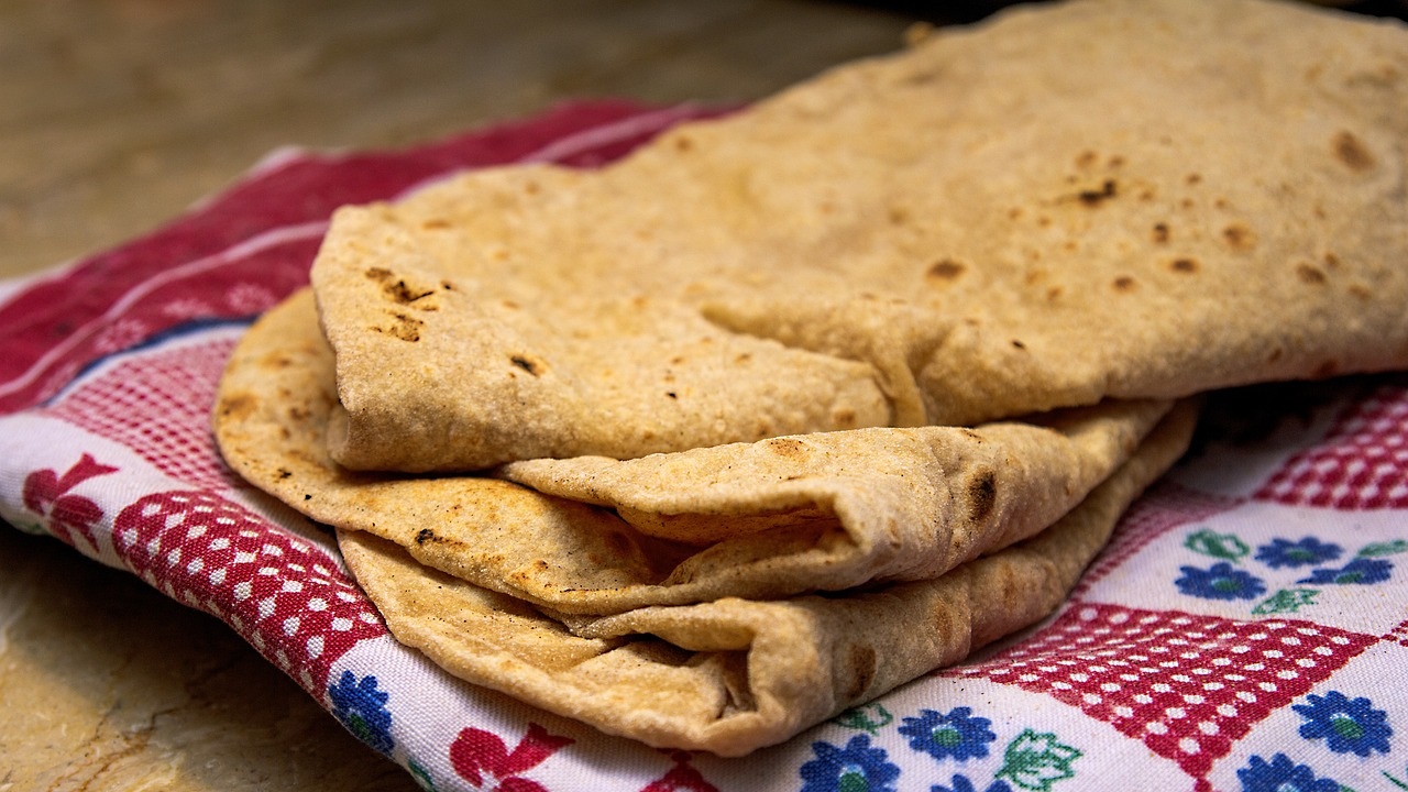 Healthy Rotis: రోటీ చపాతీ అనగానే గోధుమపిండితో చేసేదే కాదు వీటిని కూడా ప్రయత్నించండి, ఆరోగ్యానికి మంచిది