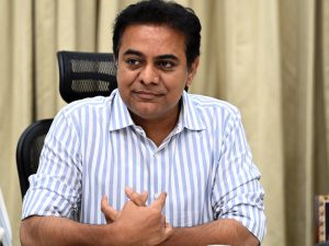 KTR Call: మహిళా కార్యకర్తకు కేటీఆర్ ఫోన్? పార్టీని వీడొద్దు.. న్యాయం చేస్తానంటూ