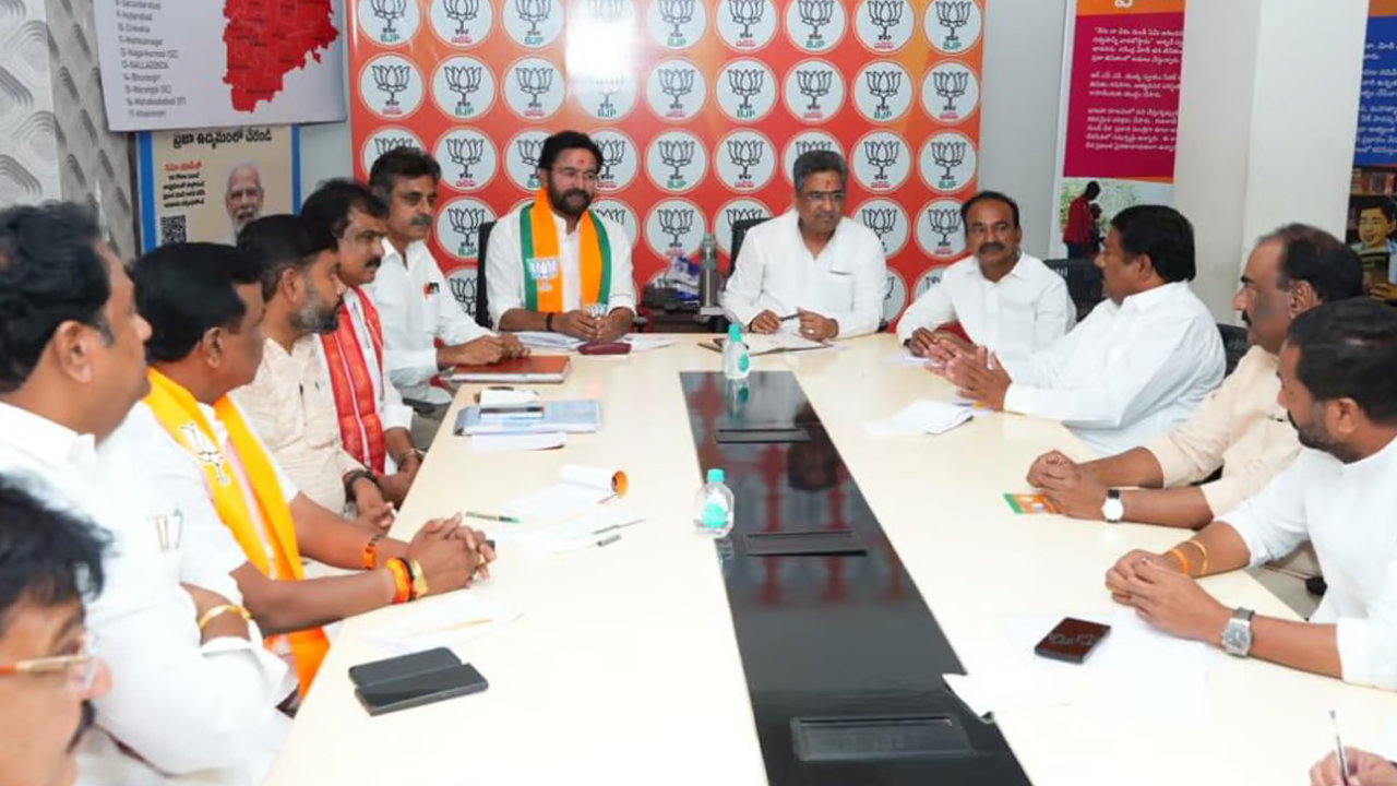 Sunil Bansal: బీజేపీలో ఎమ్మెల్సీ టికెట్ల లొల్లి, హైదరాబాద్‌కు సునీల్ బన్సర్ రాక